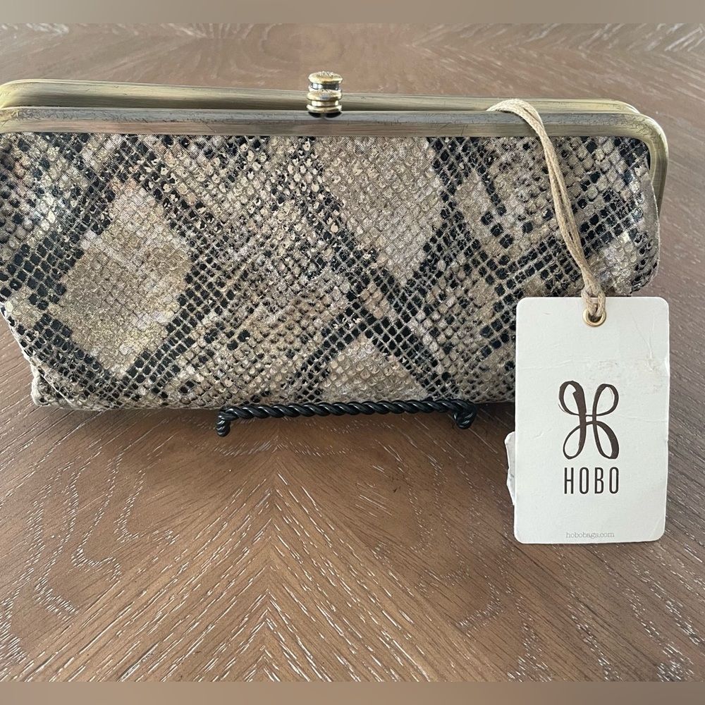 Pre-owned Hobo Liquid Snake Clutch Wallet